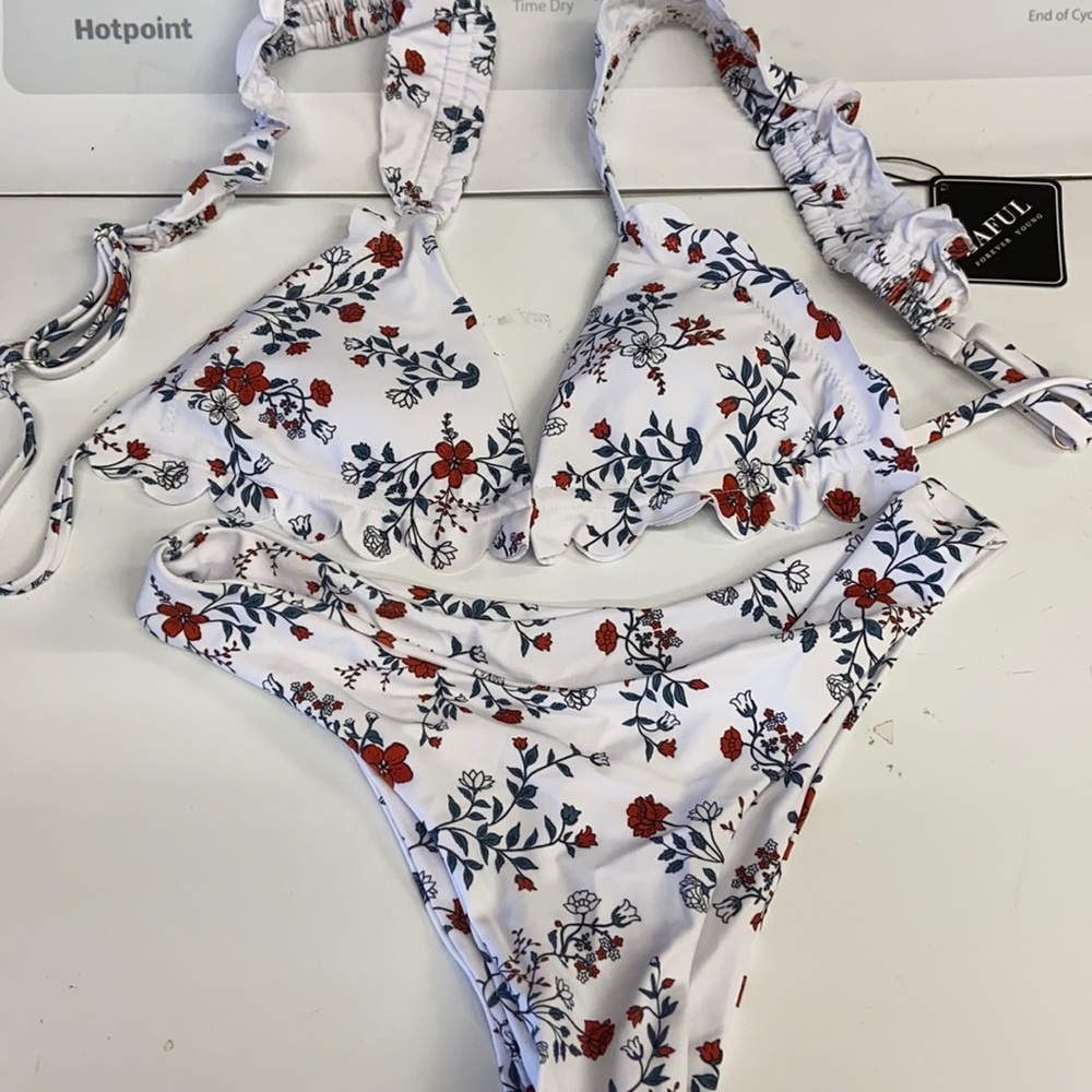 Floral bikini